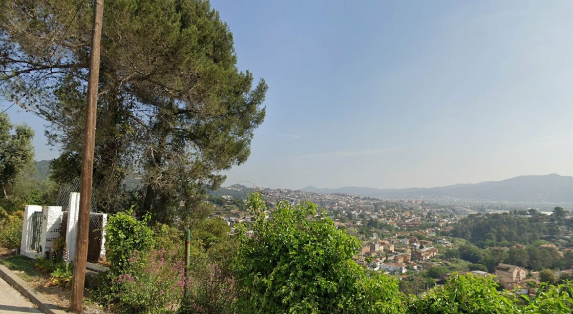 undefined - Image 2