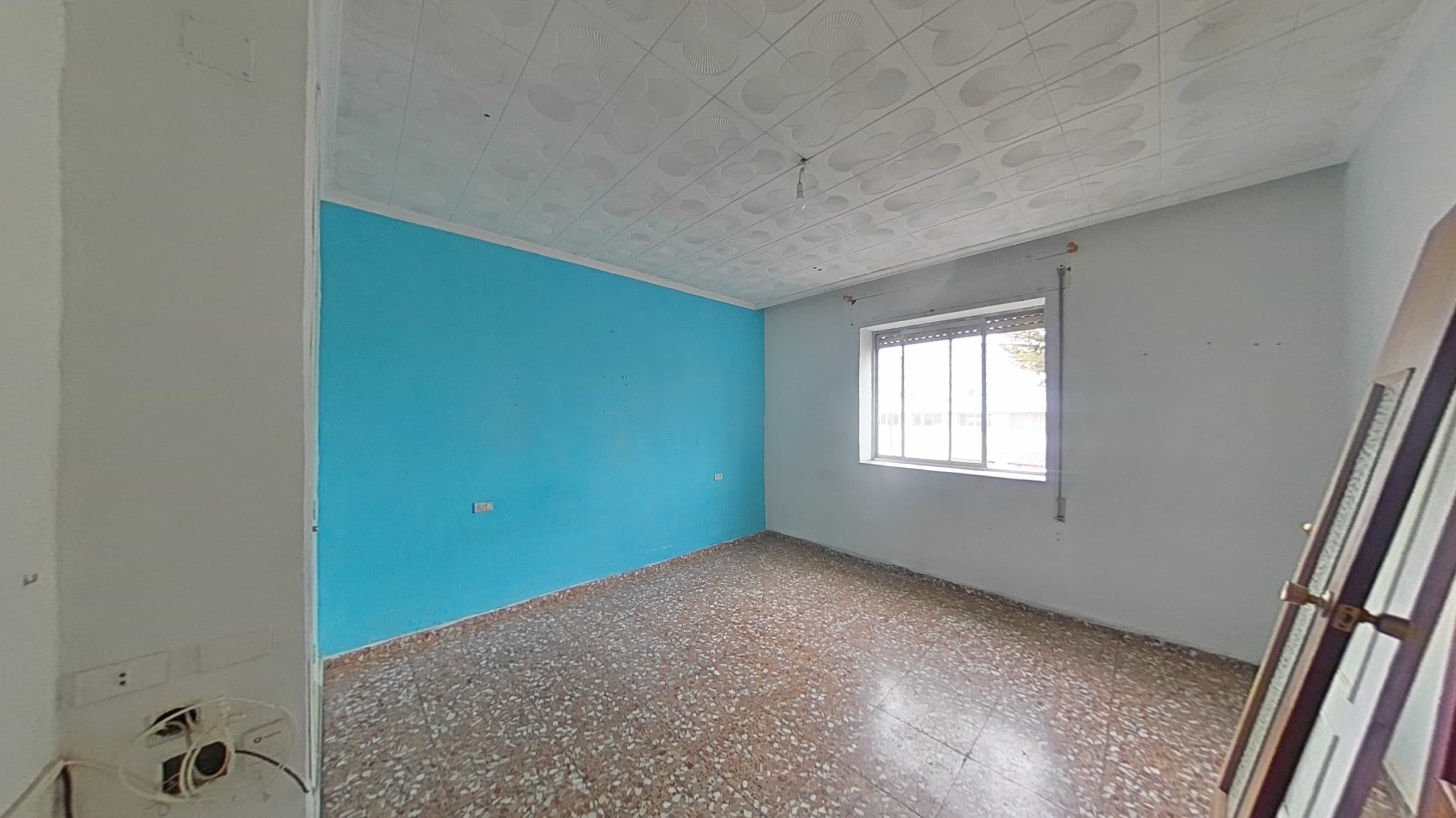 undefined - Image 11