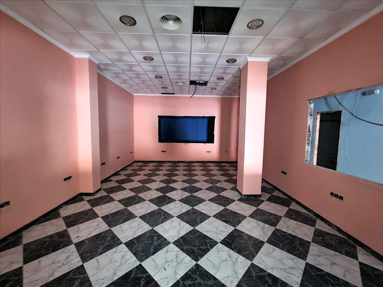 undefined - Image 4