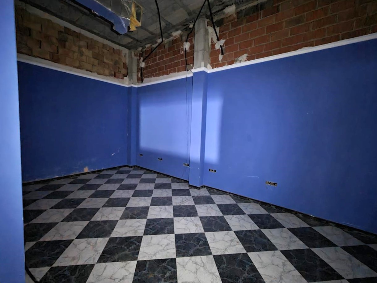 undefined - Image 7