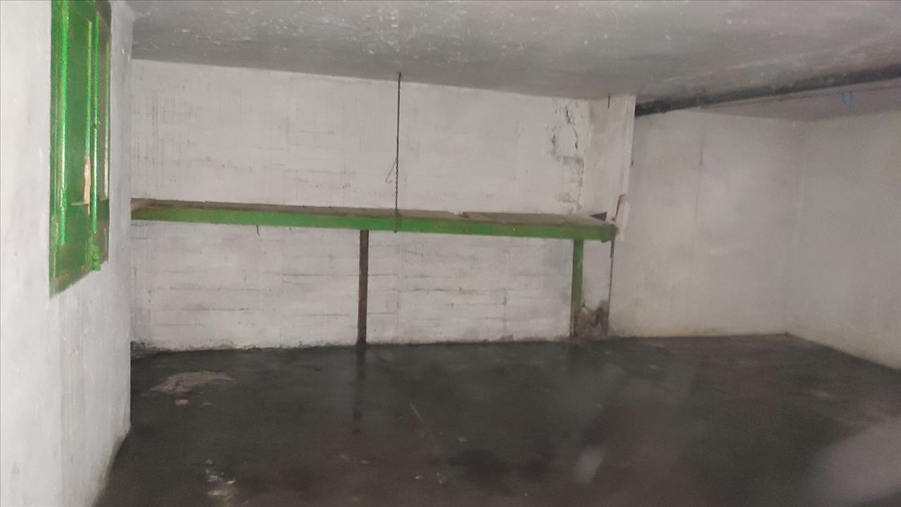  - Image 5