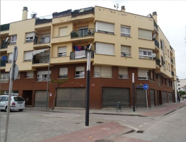  - Image 1