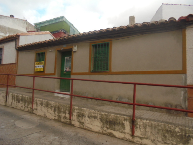 Casa independiente en Castelar