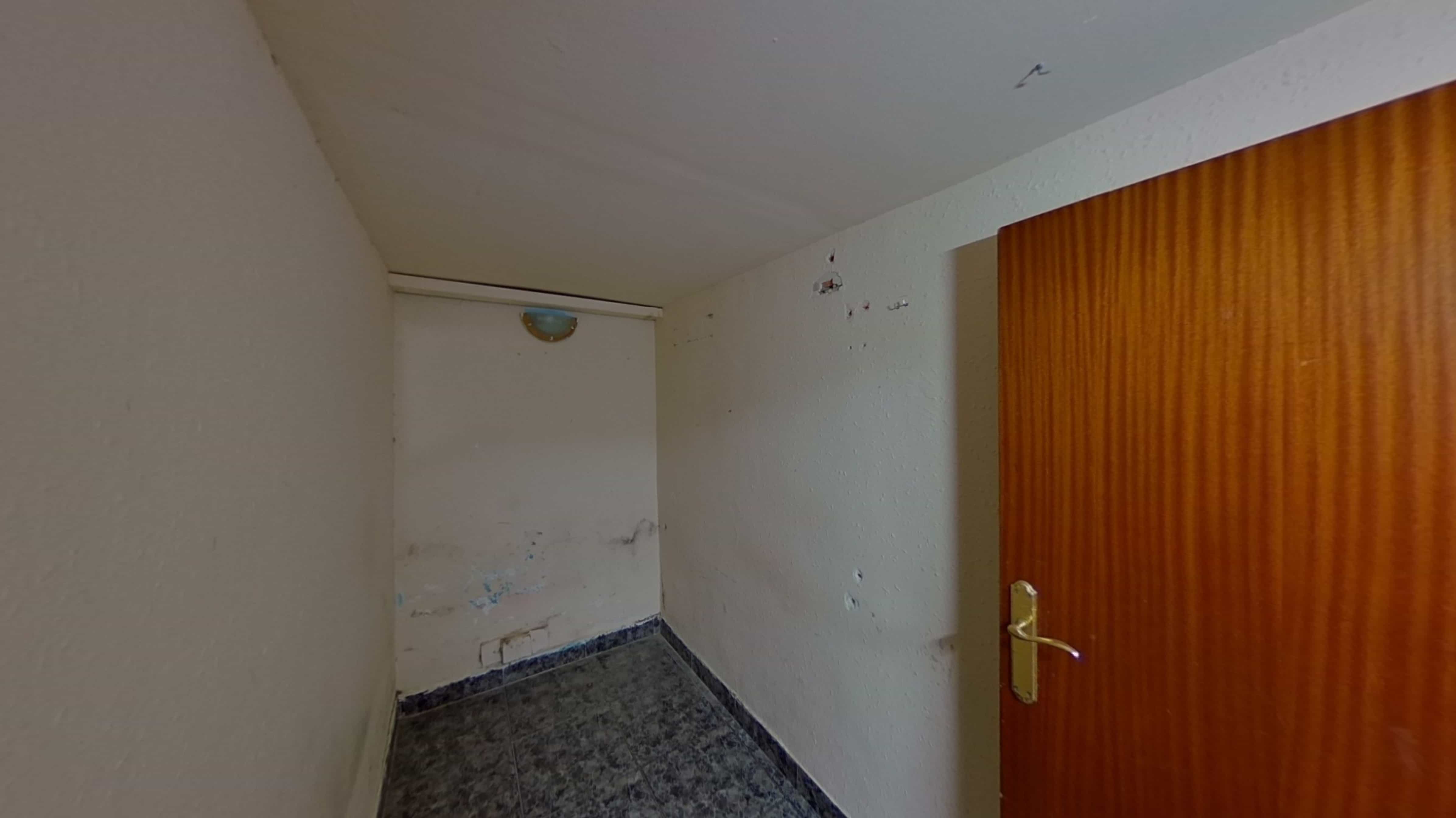 undefined - Image 11