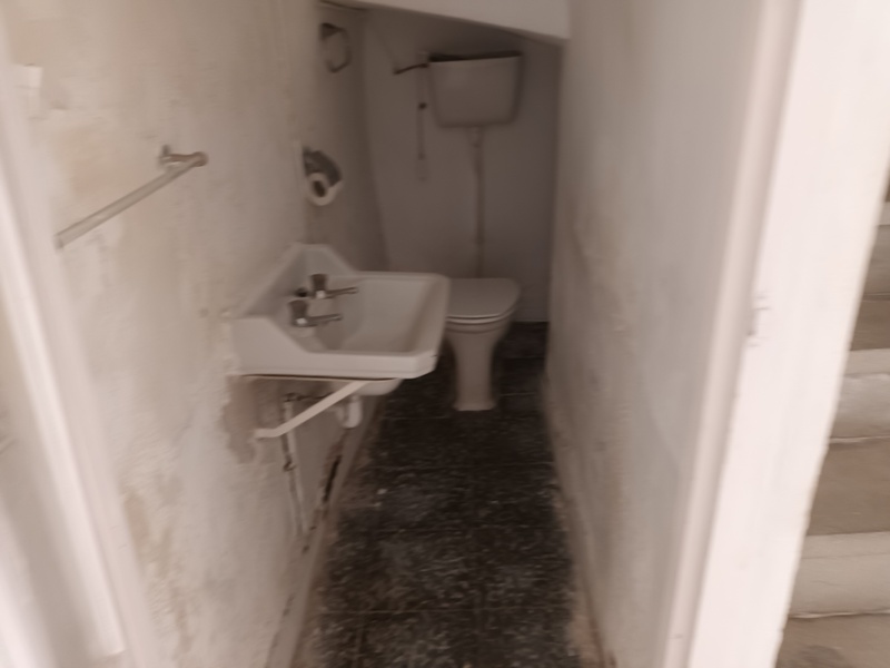  - Image 6