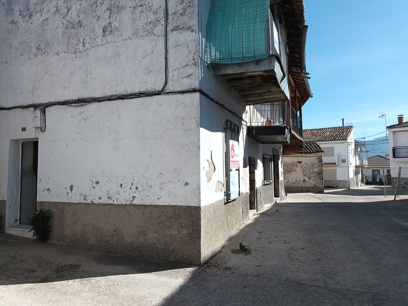  - Image 18