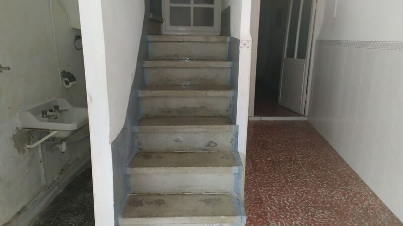  - Image 13