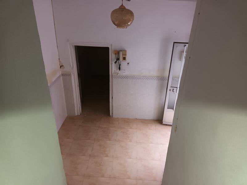  - Image 5