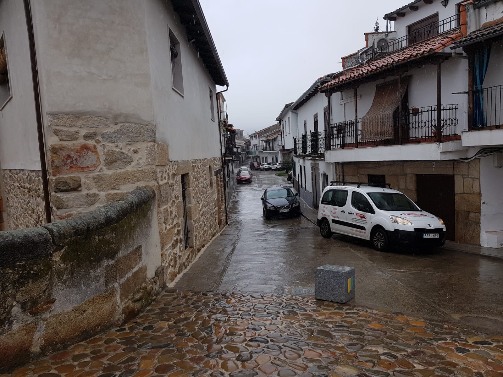  - Image 19
