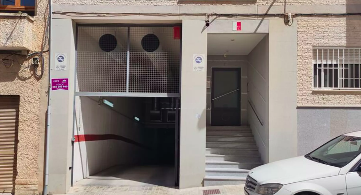 Estúdio Aconchegante em Petrer, Alicante - 34m² por 5200€ - Image 3