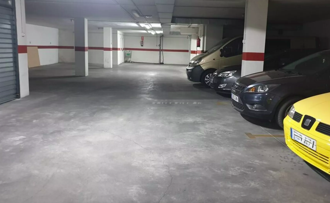 Estúdio Aconchegante em Petrer, Alicante - 34m² por 5200€ - Image 7