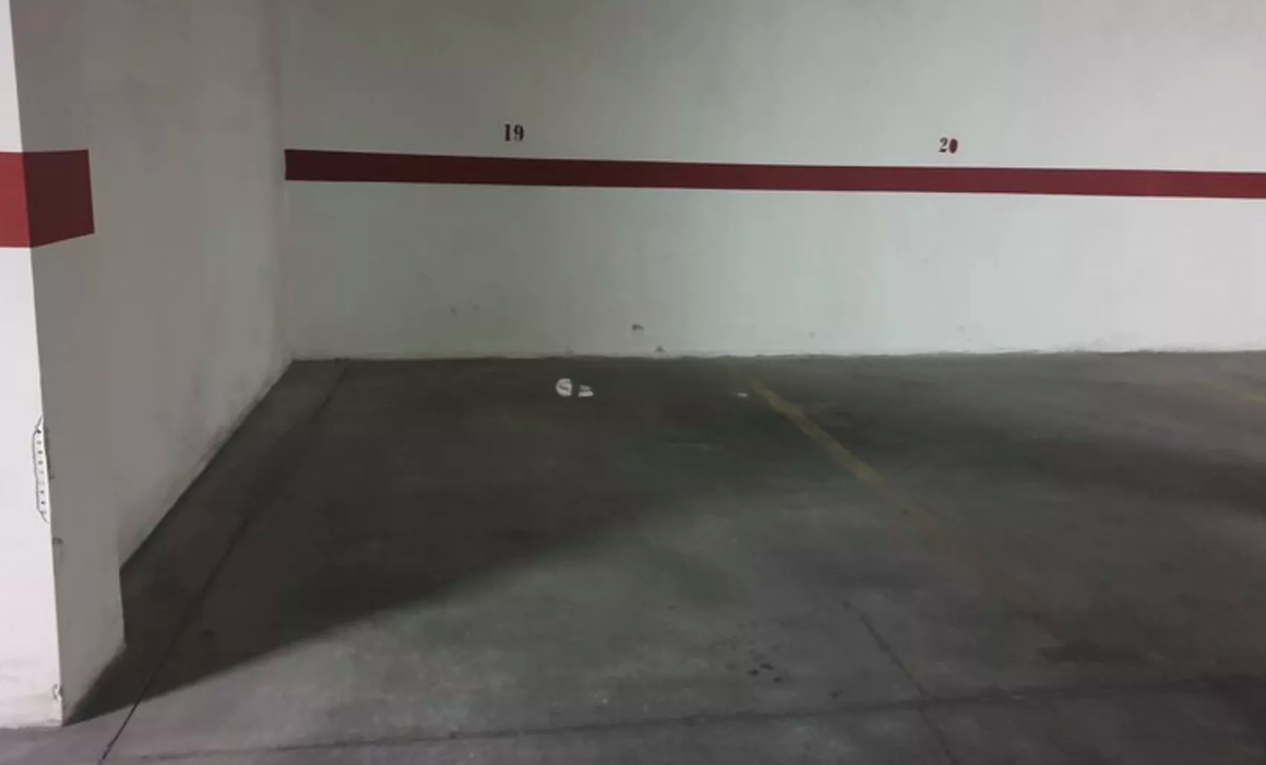 Estúdio Aconchegante em Petrer, Alicante - 34m² por 5200€ - Image 9