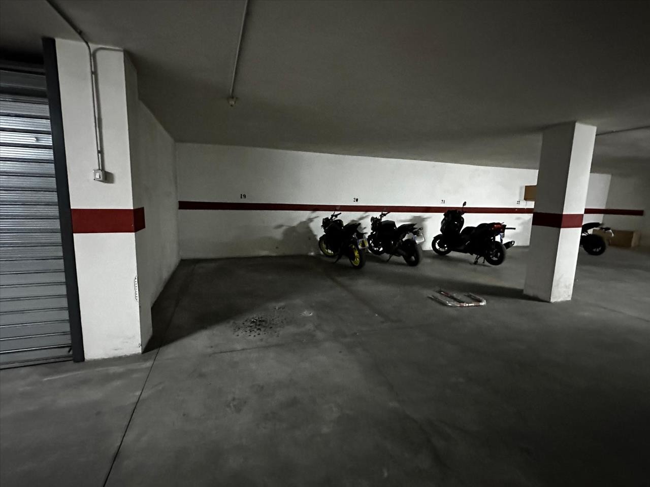 Plaza de garaje en Petrer - Image 9