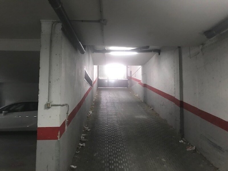 undefined - Image 4