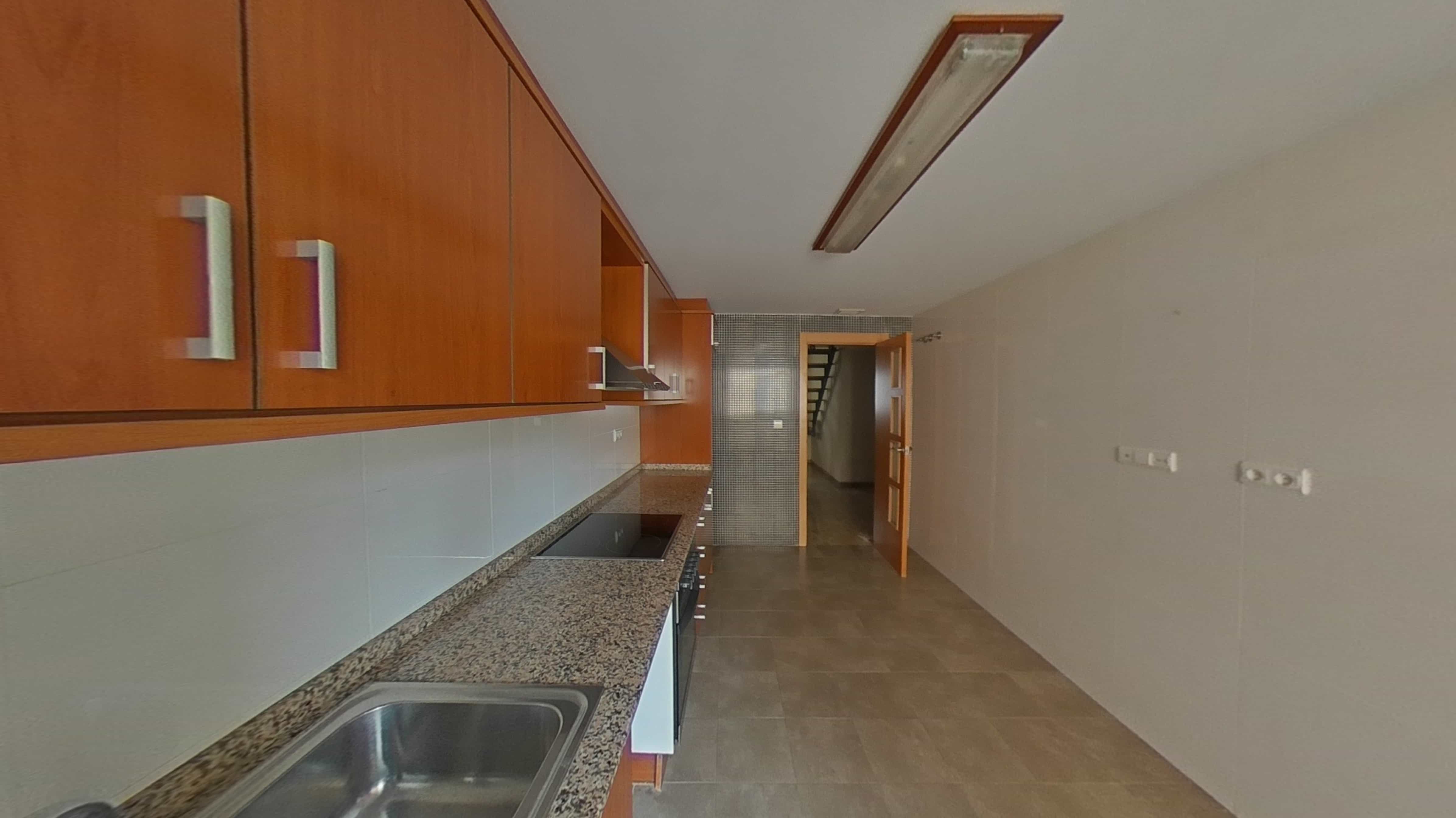  - Image 6