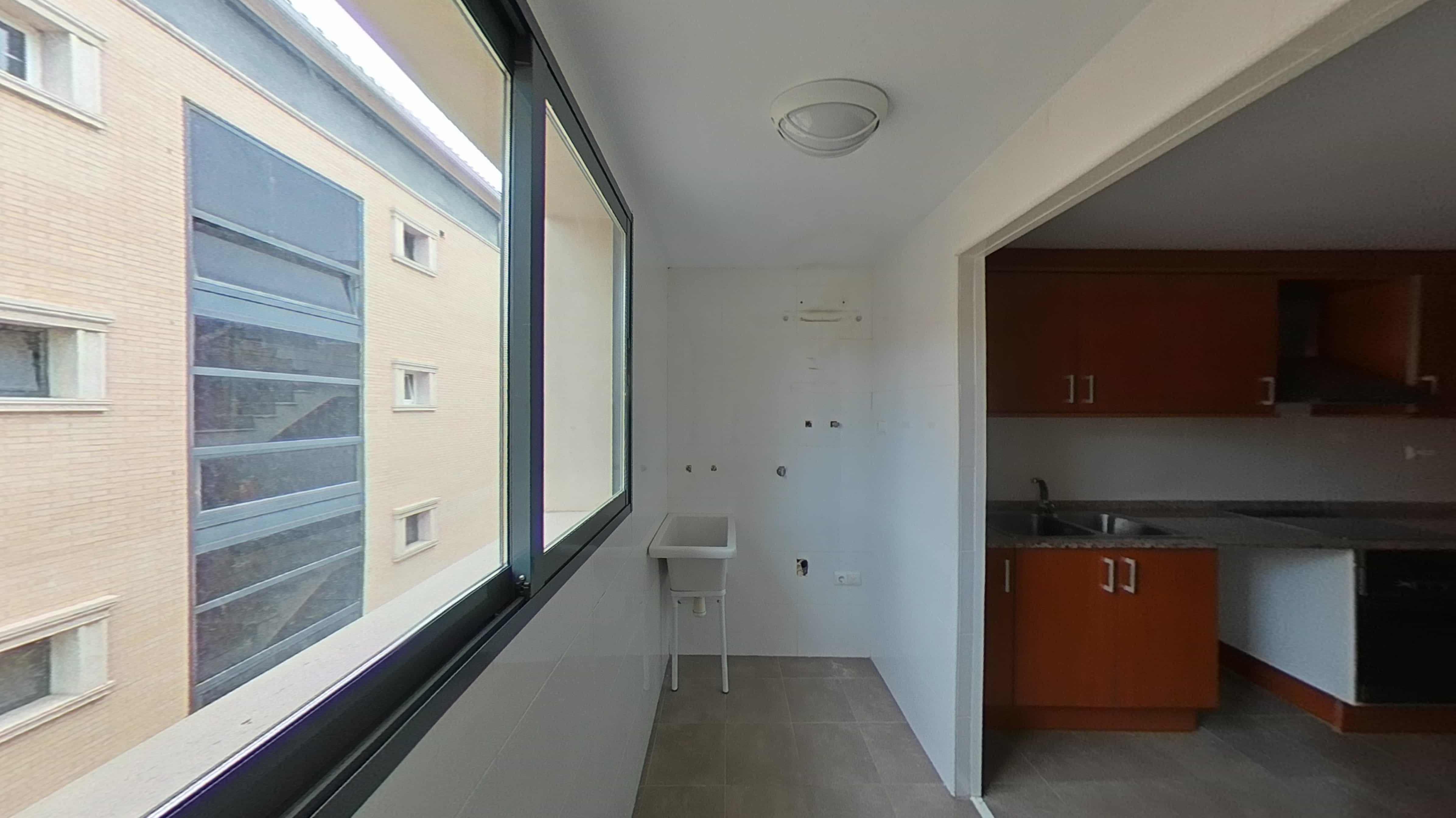  - Image 8