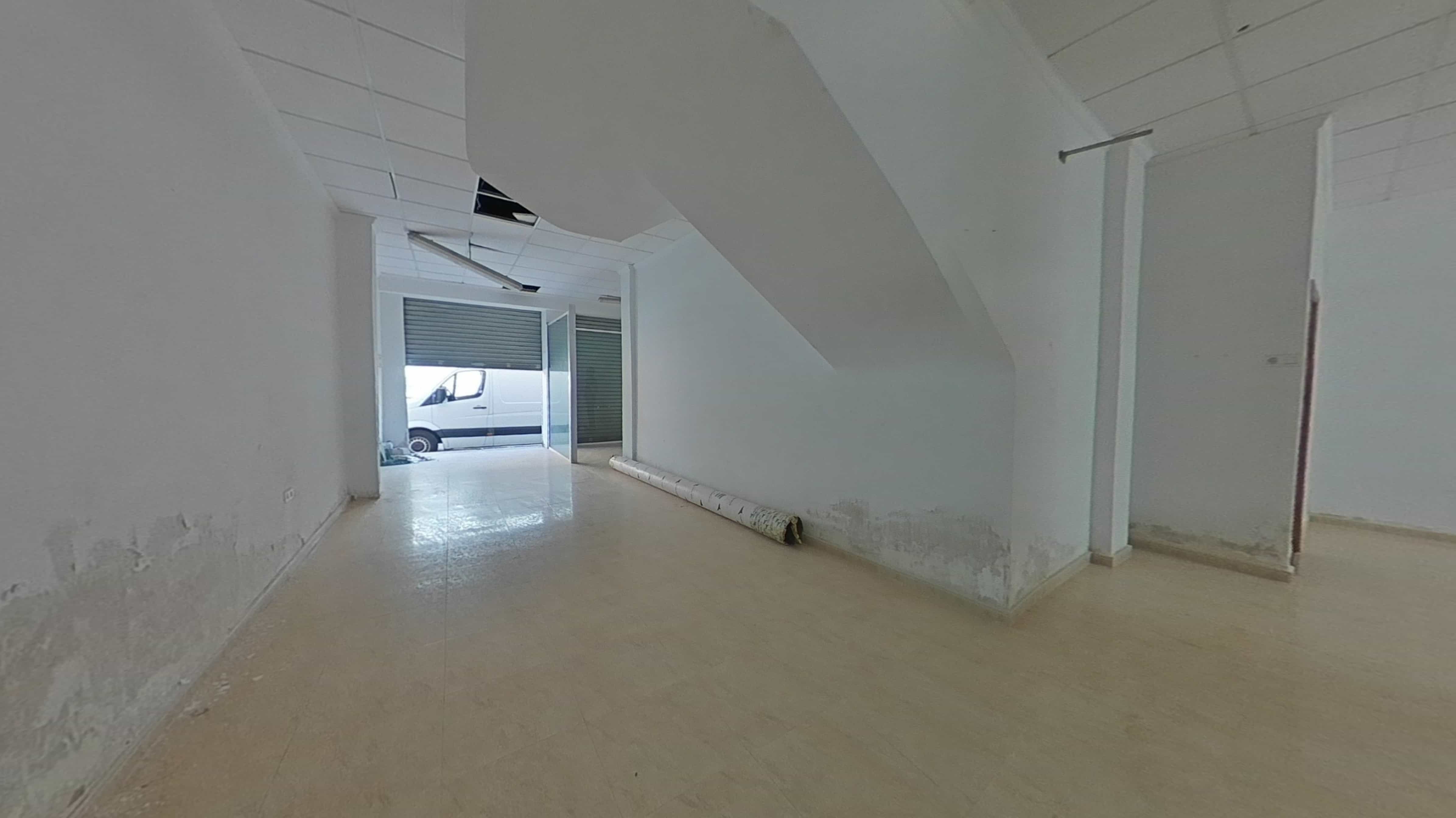 LOCAL COMERCIAL NO CENTRO DE TORREVIEJA - Image 6