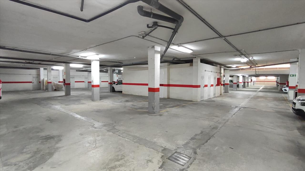  - Image 1