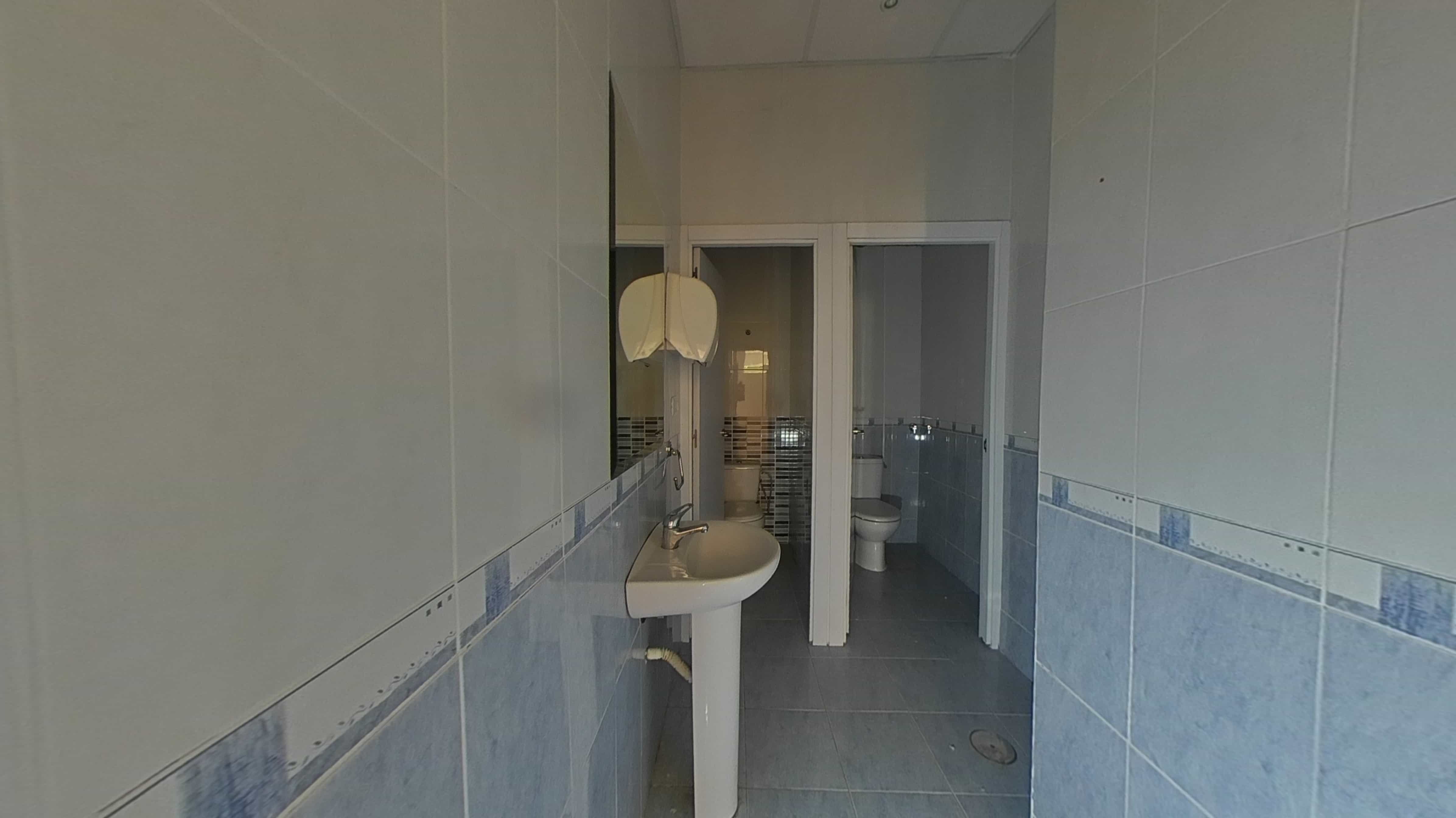 - Image 65