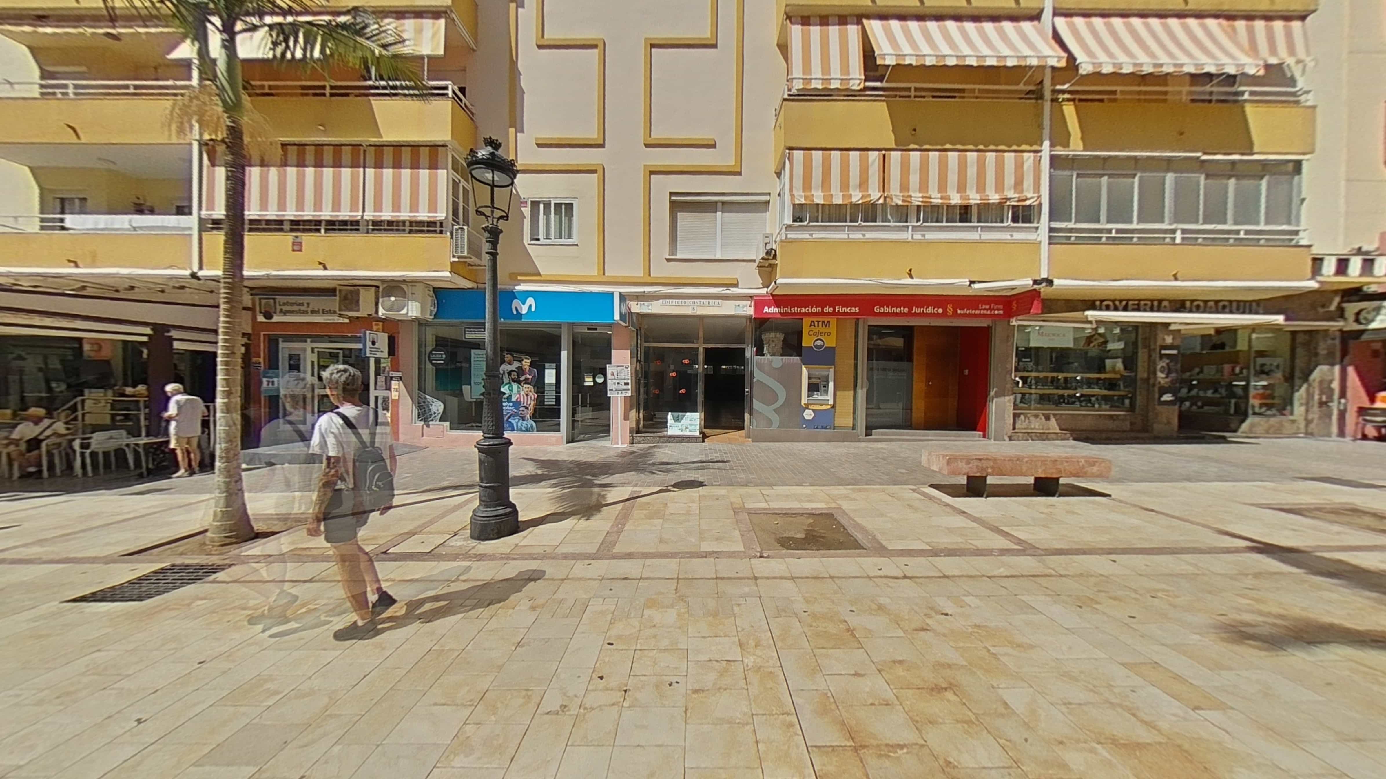 Local comercial en Blas Infante