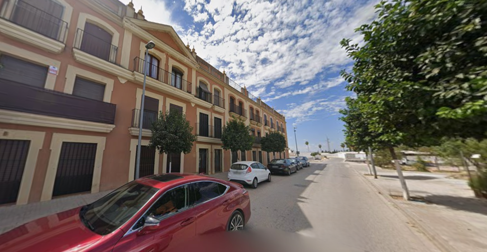 Vivienda en Brenes, Sevilla