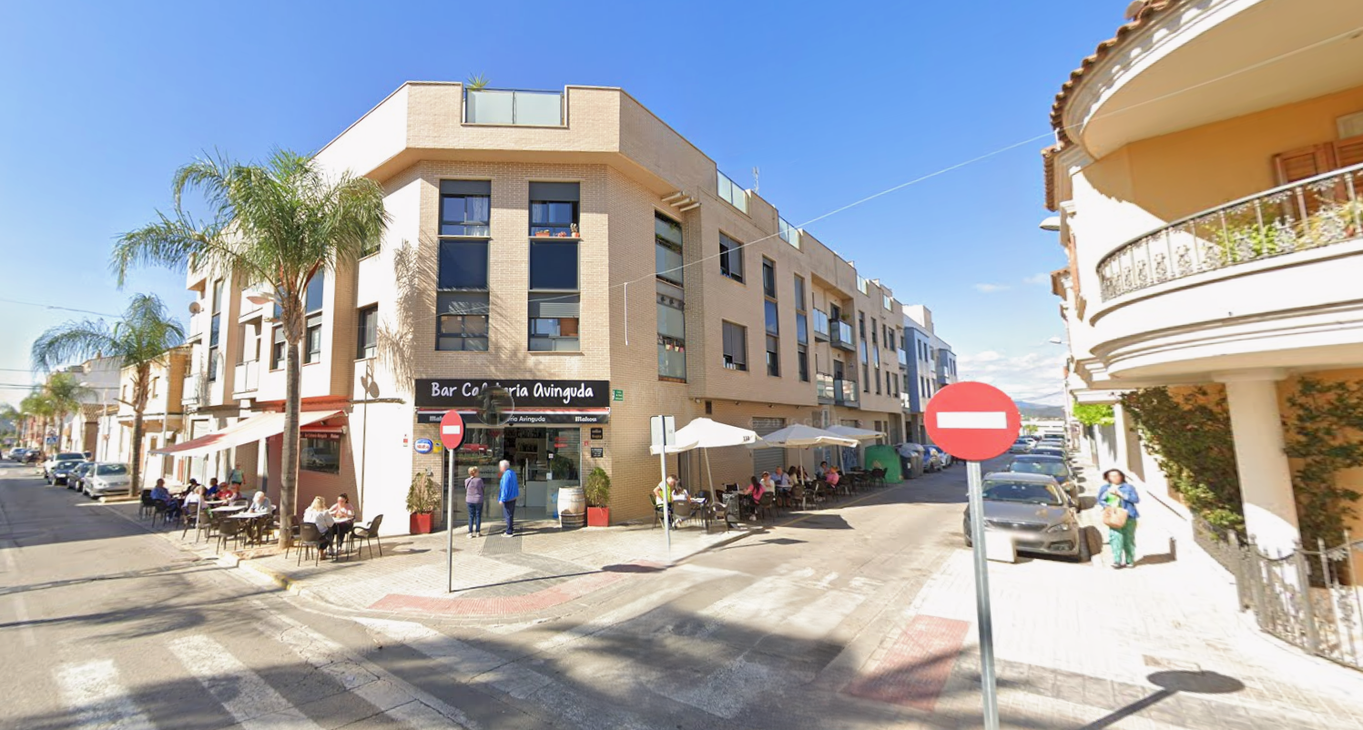 Vivienda en Montserrat, Valencia/València