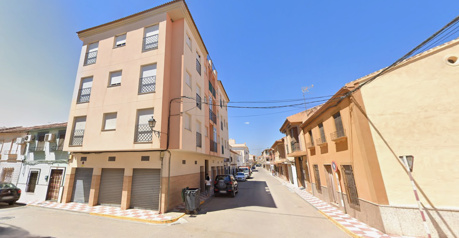 Vivienda en Huétor Tájar, Granada