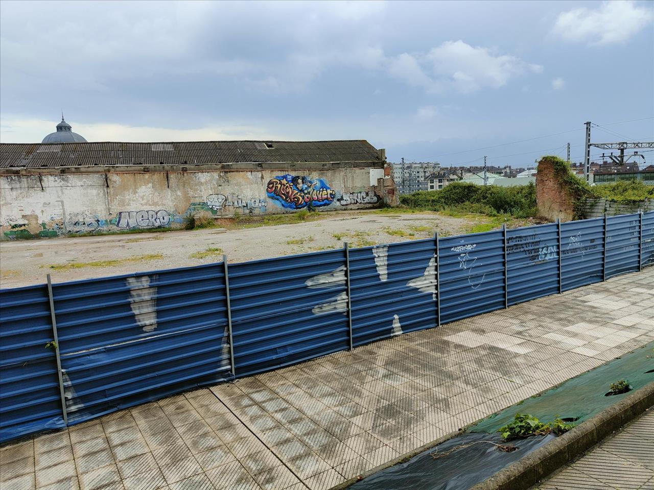 undefined - Image 9