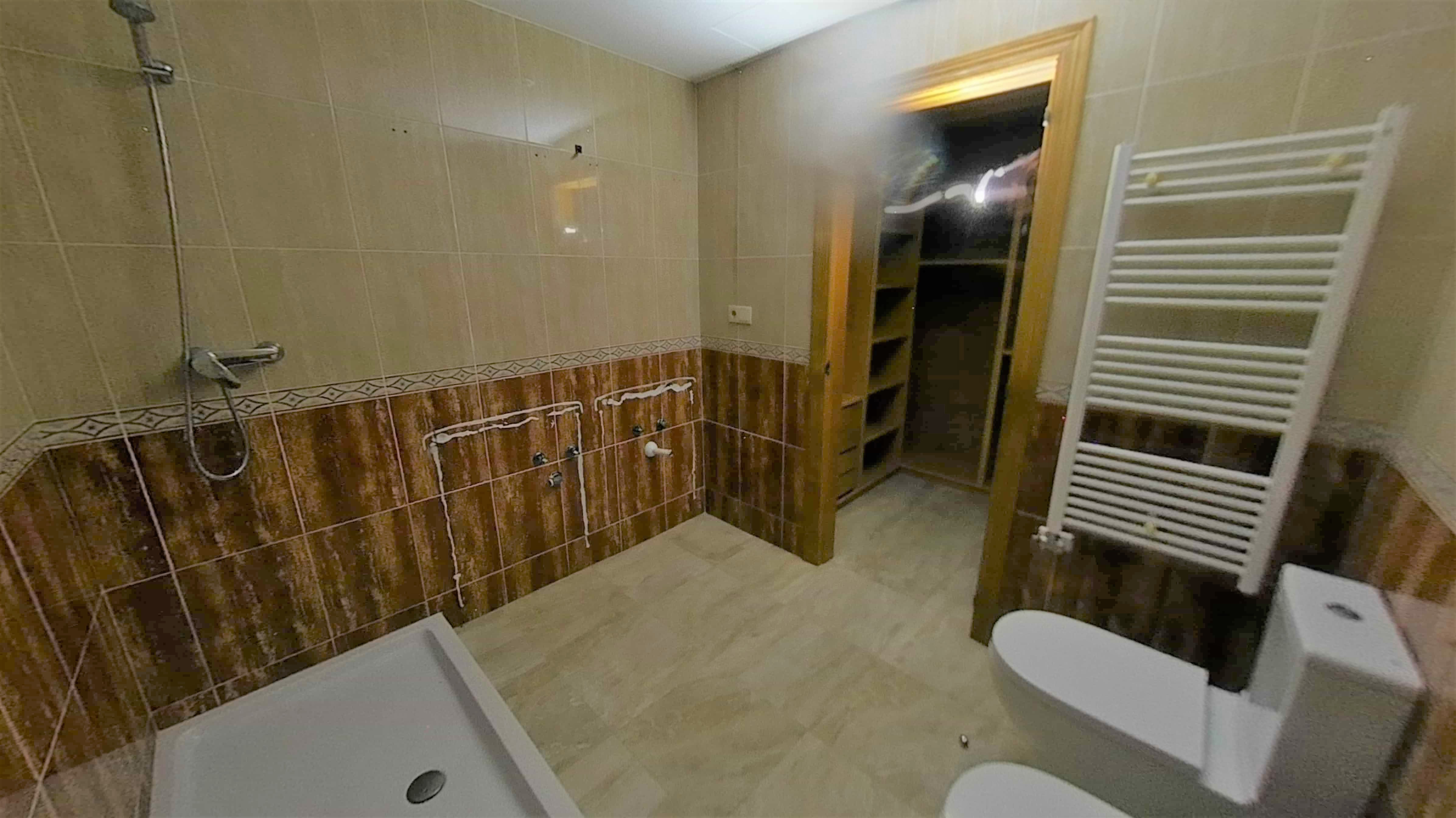 undefined - Image 33