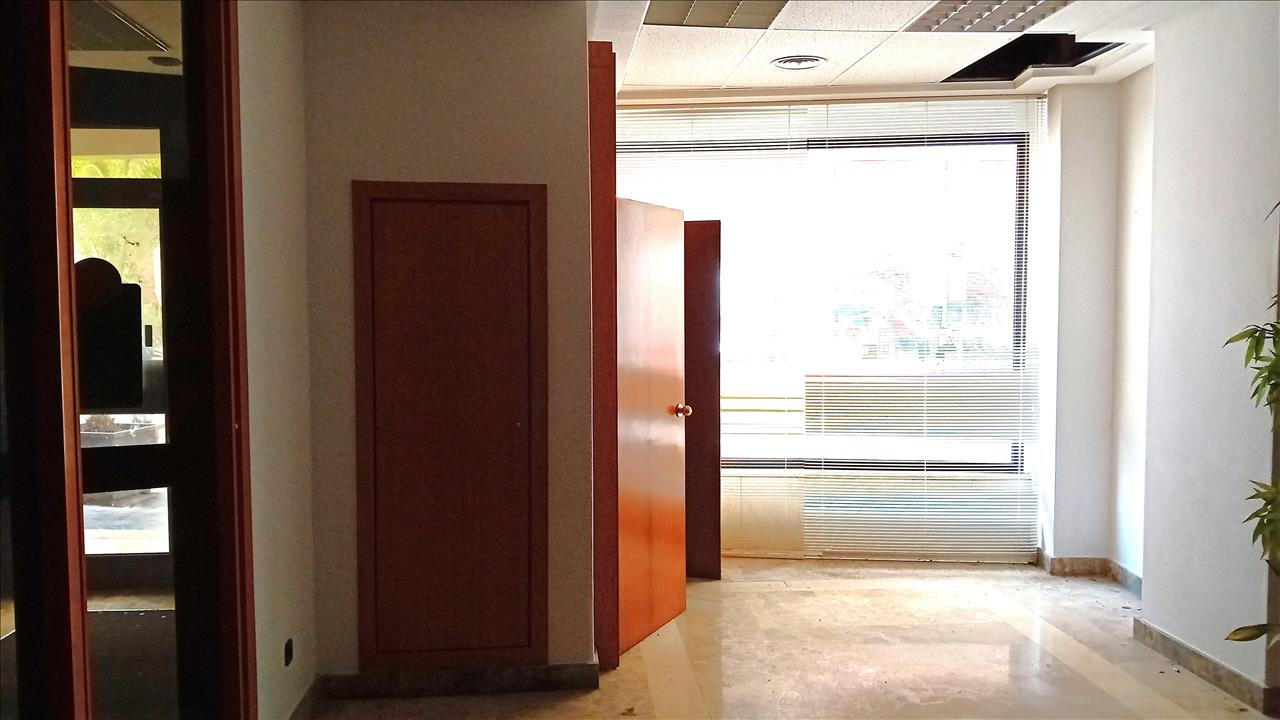 undefined - Image 5