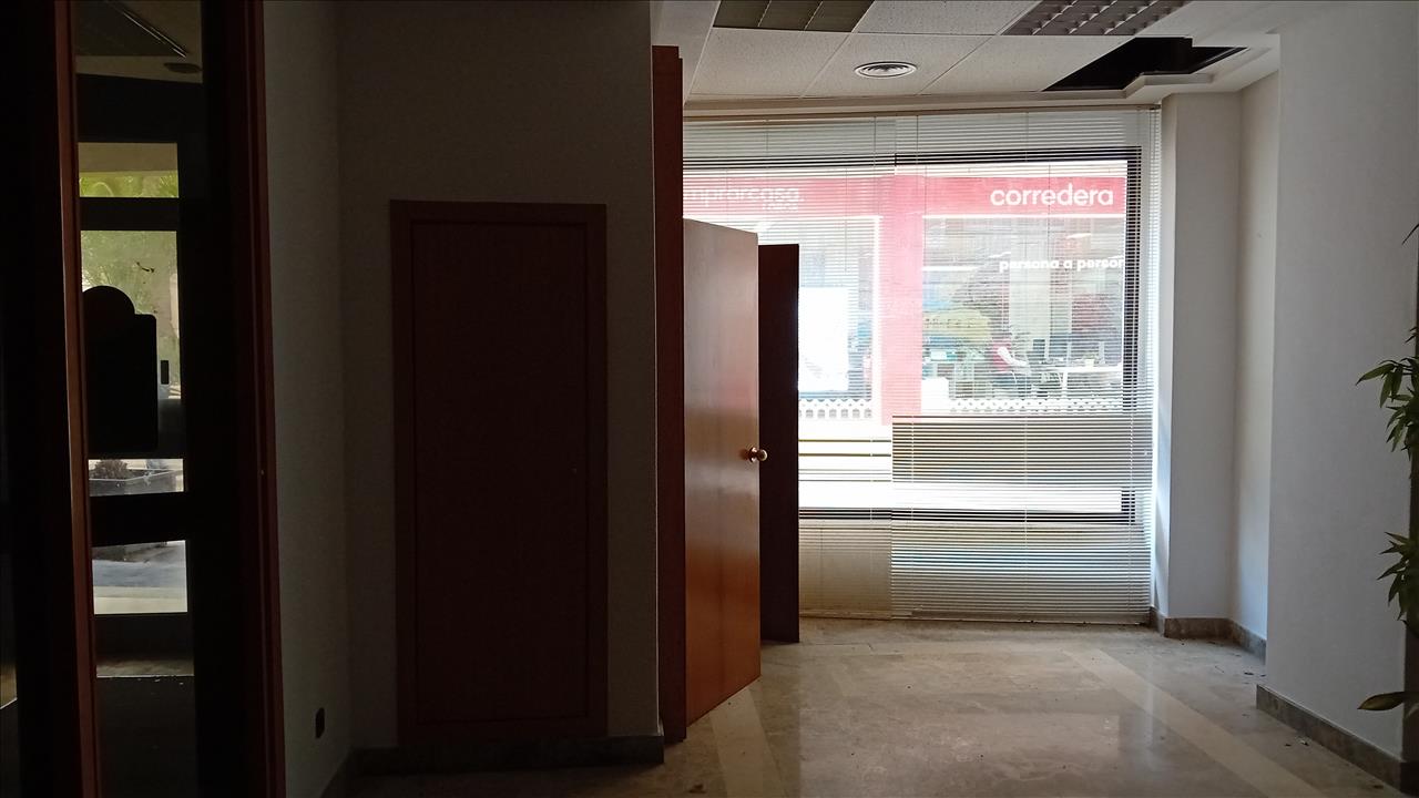 undefined - Image 8