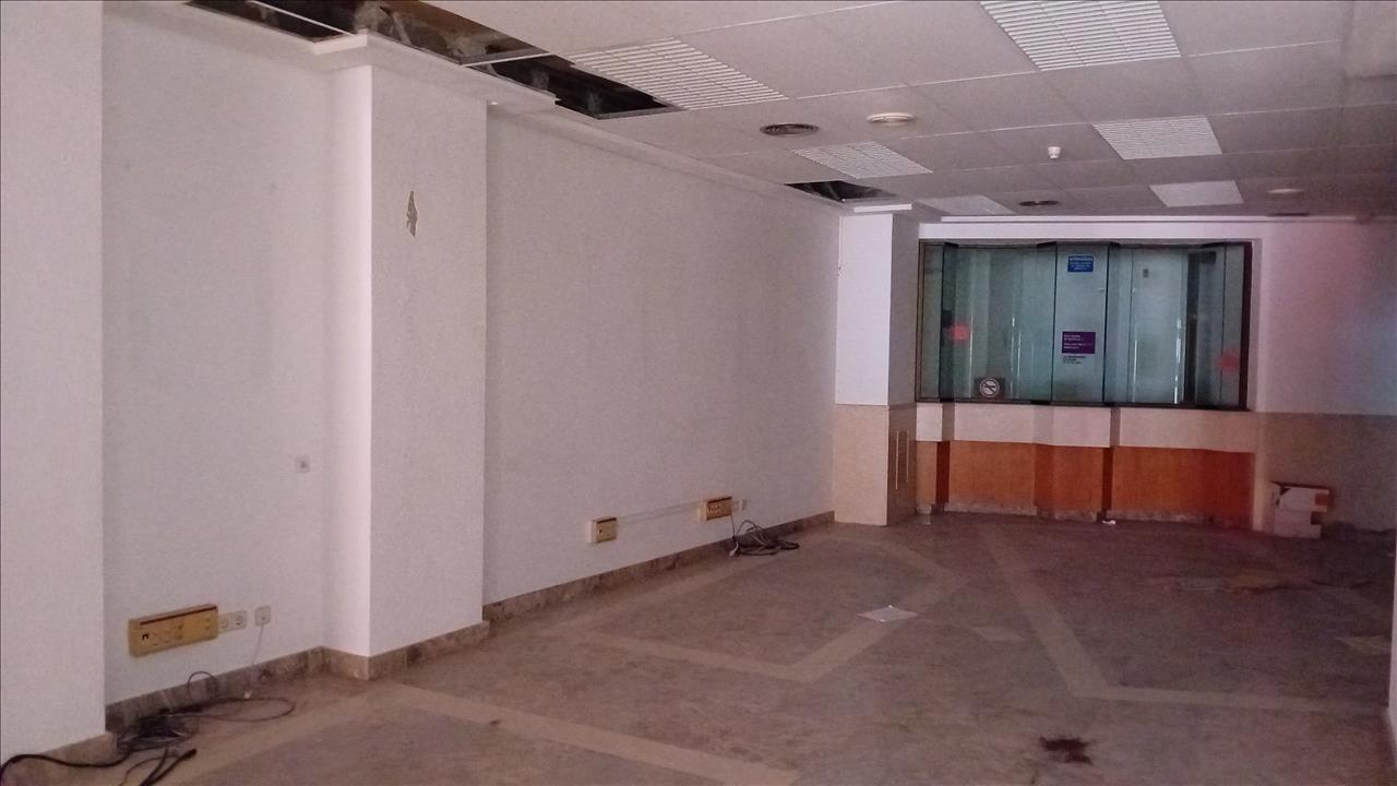 undefined - Image 4