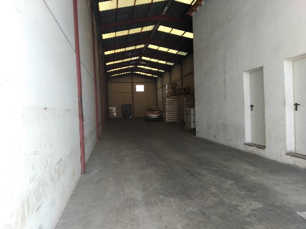 Espaço Comercial Amplo em Murcia - 632m² por 192.000€ - Image 5