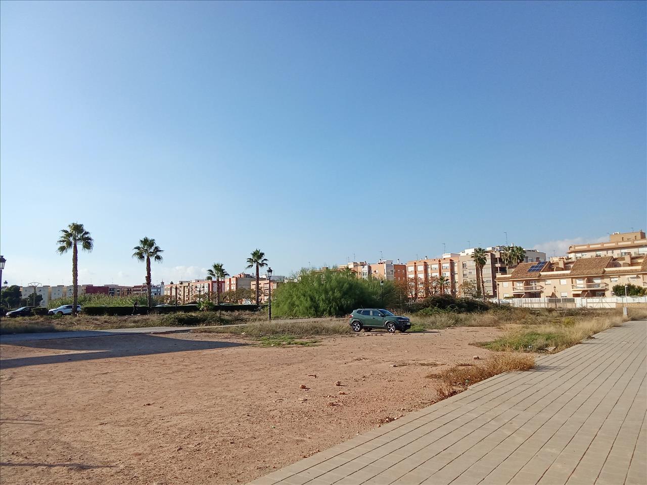 Moderna Moradia em València com Vista Deslumbrante - Image 7