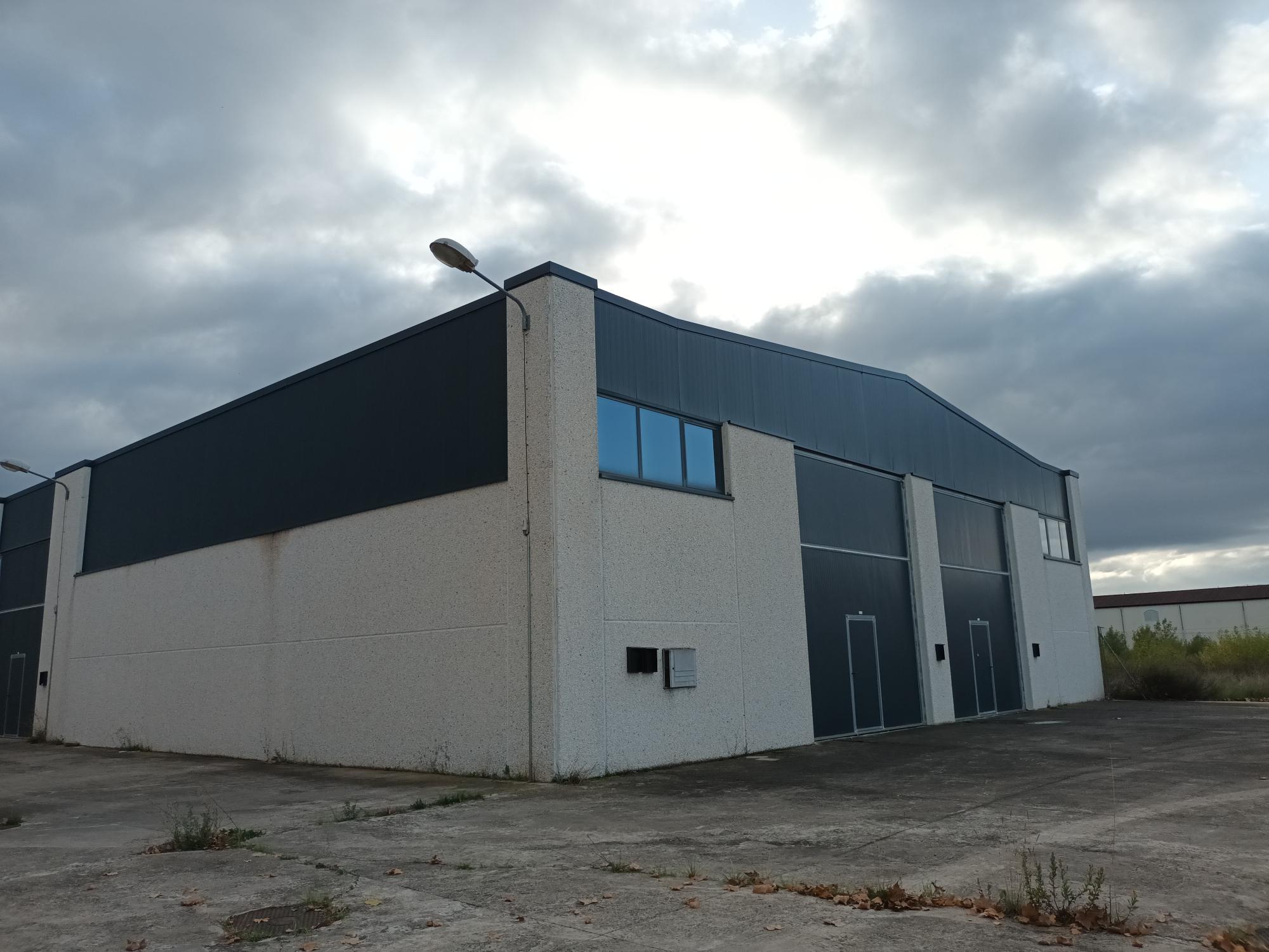 Nave industrial en TN SECTOR-B