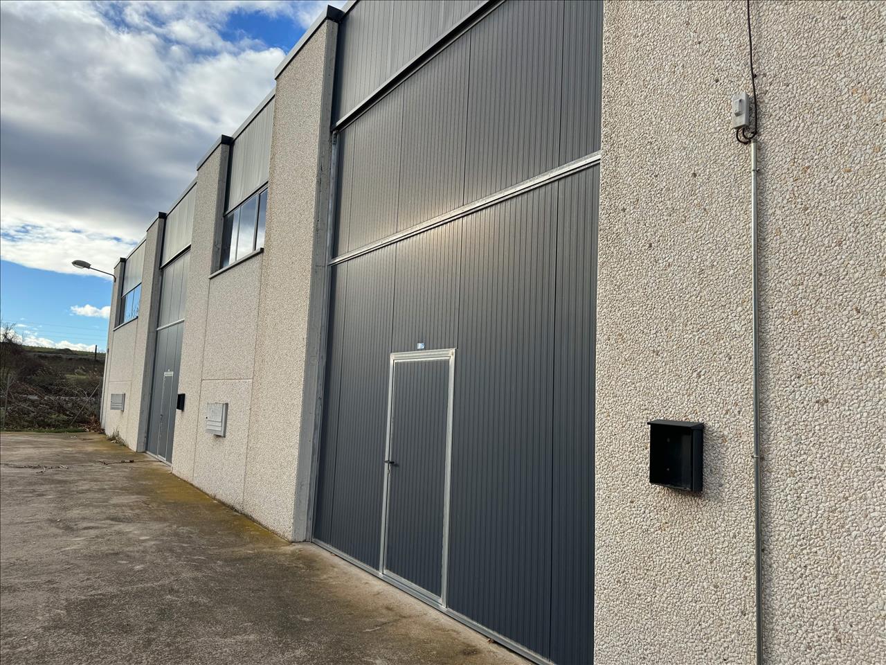 Nave industrial en TN SECTOR-B
