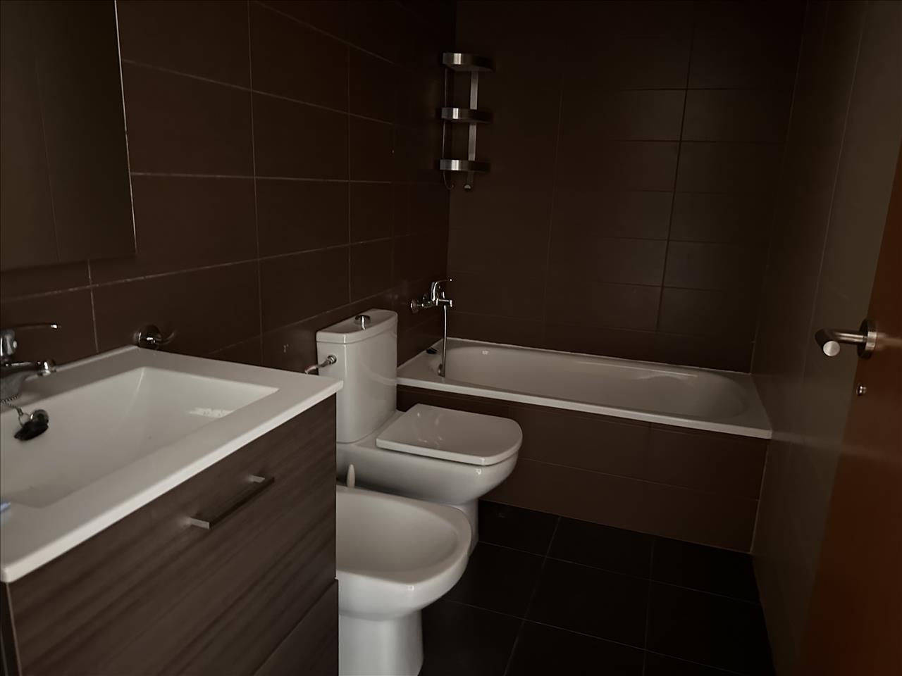 - Image 22