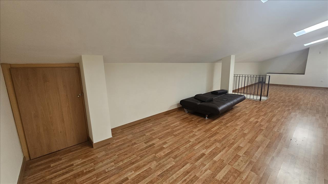 - Image 15