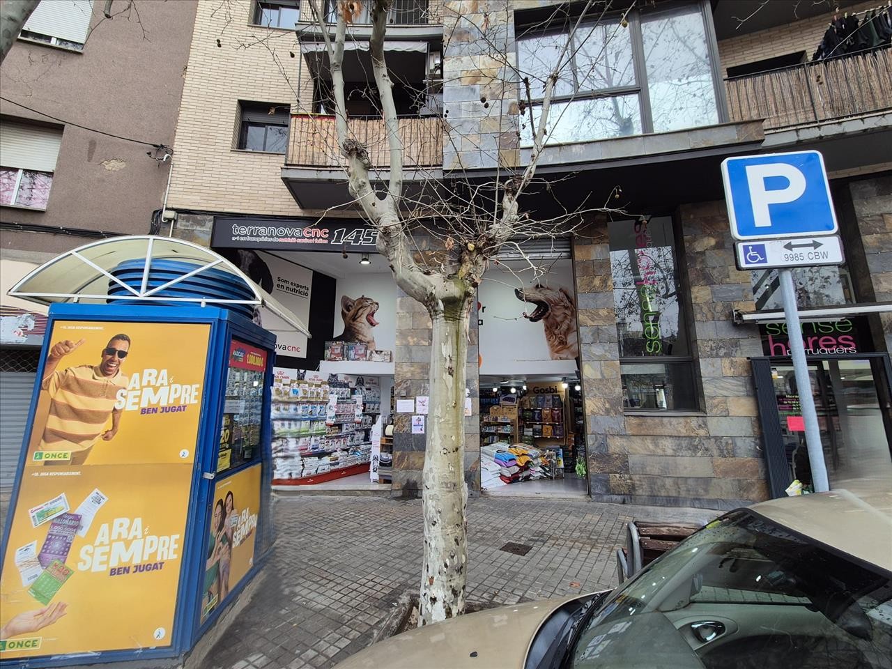 - Image 1