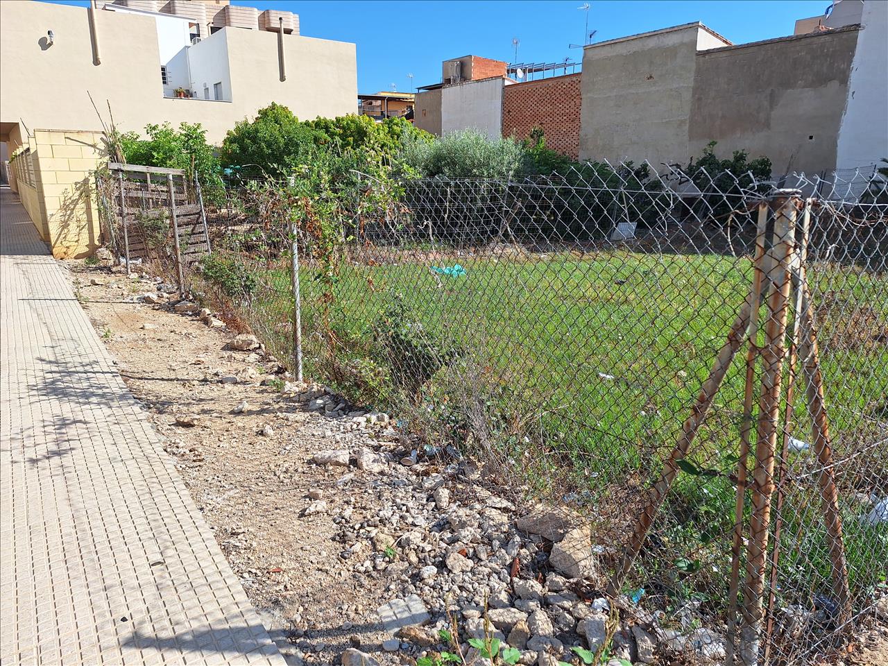 undefined - Image 4