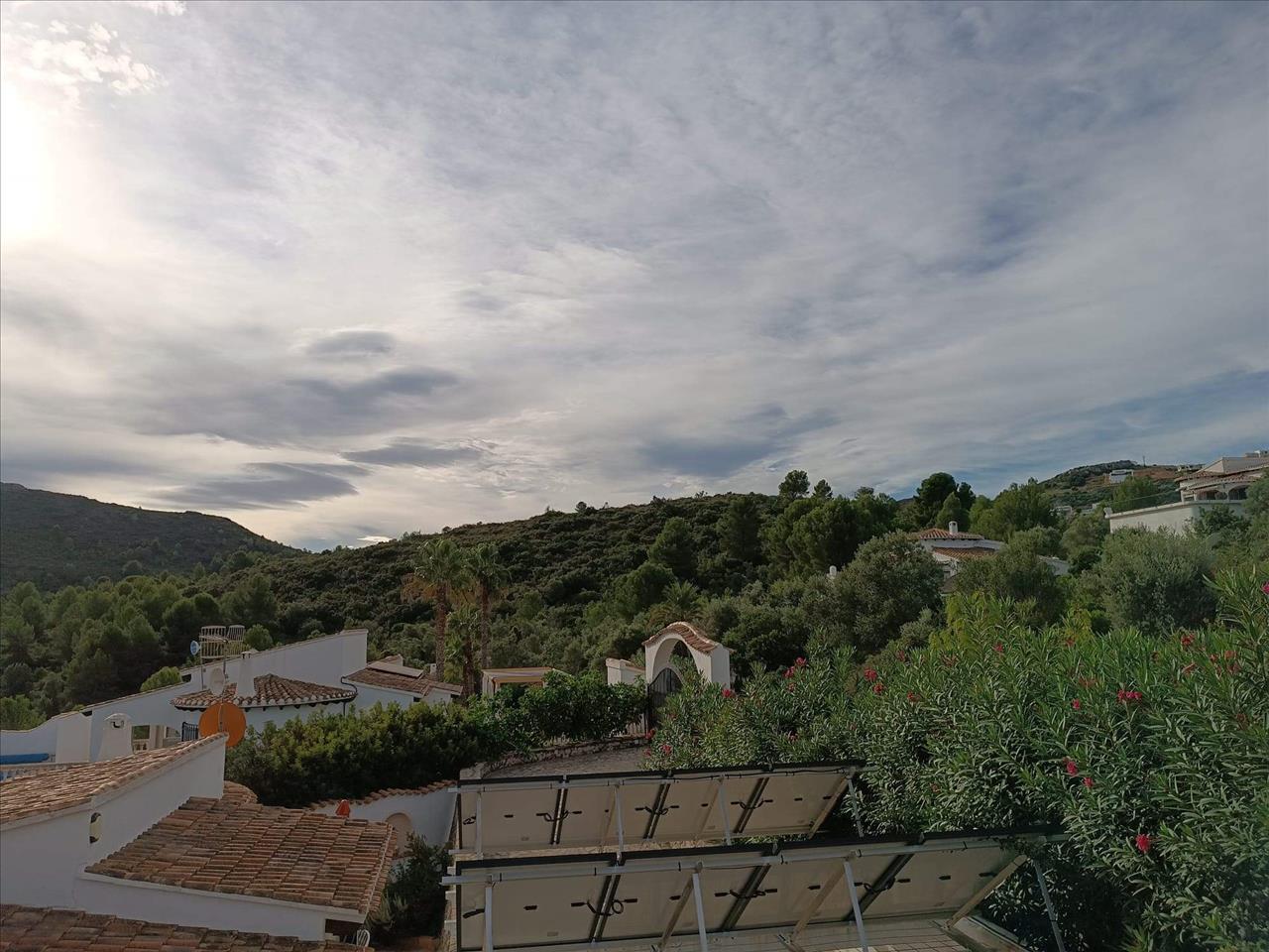 Terreno localizado na localidade de Ràfol d'Almúnia - Image 10