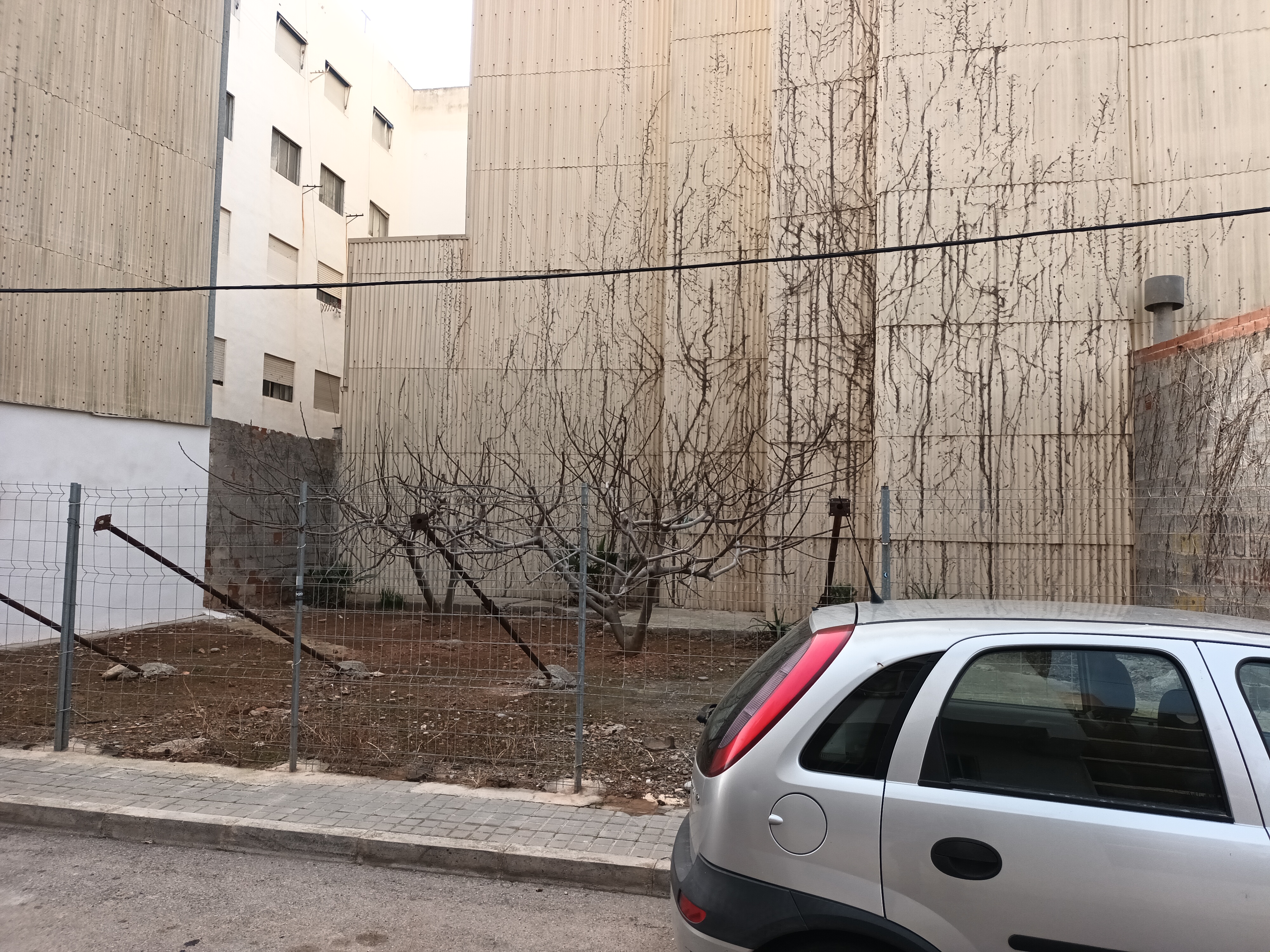 Suelo urbano residencial en PENYAGOLOSA