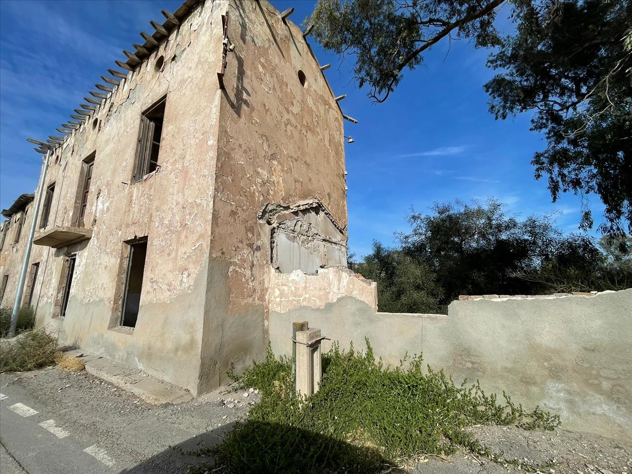 Image4