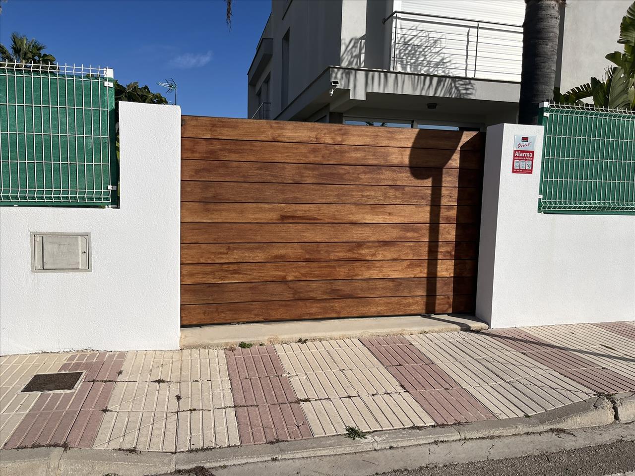 - Image 5