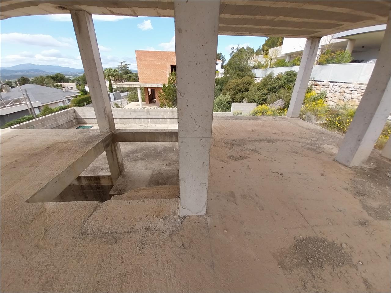 Espaçoso imóvel para recuperação em Torrent, València - Image 12