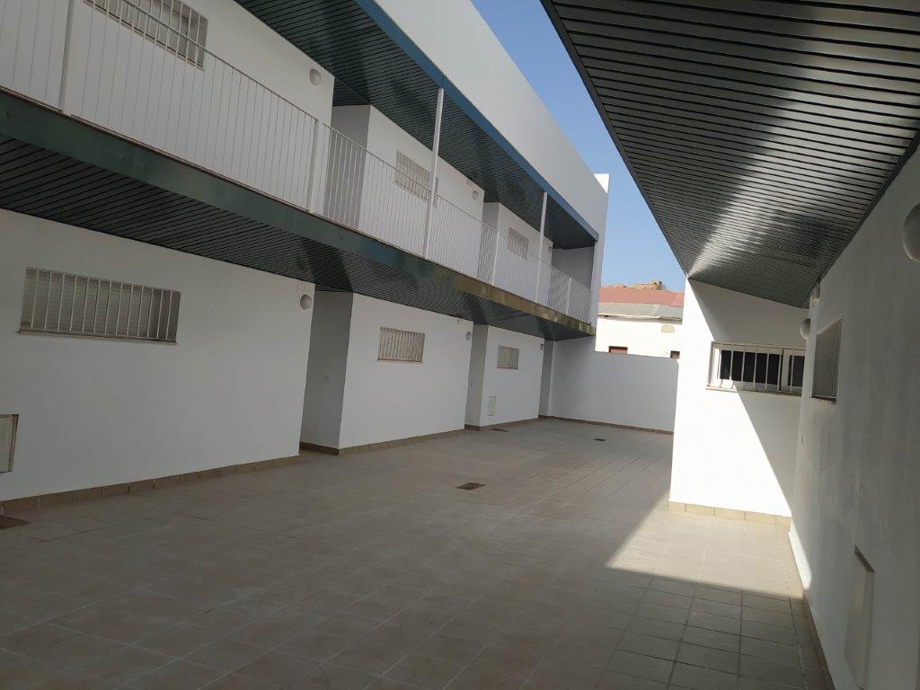 - Image 15