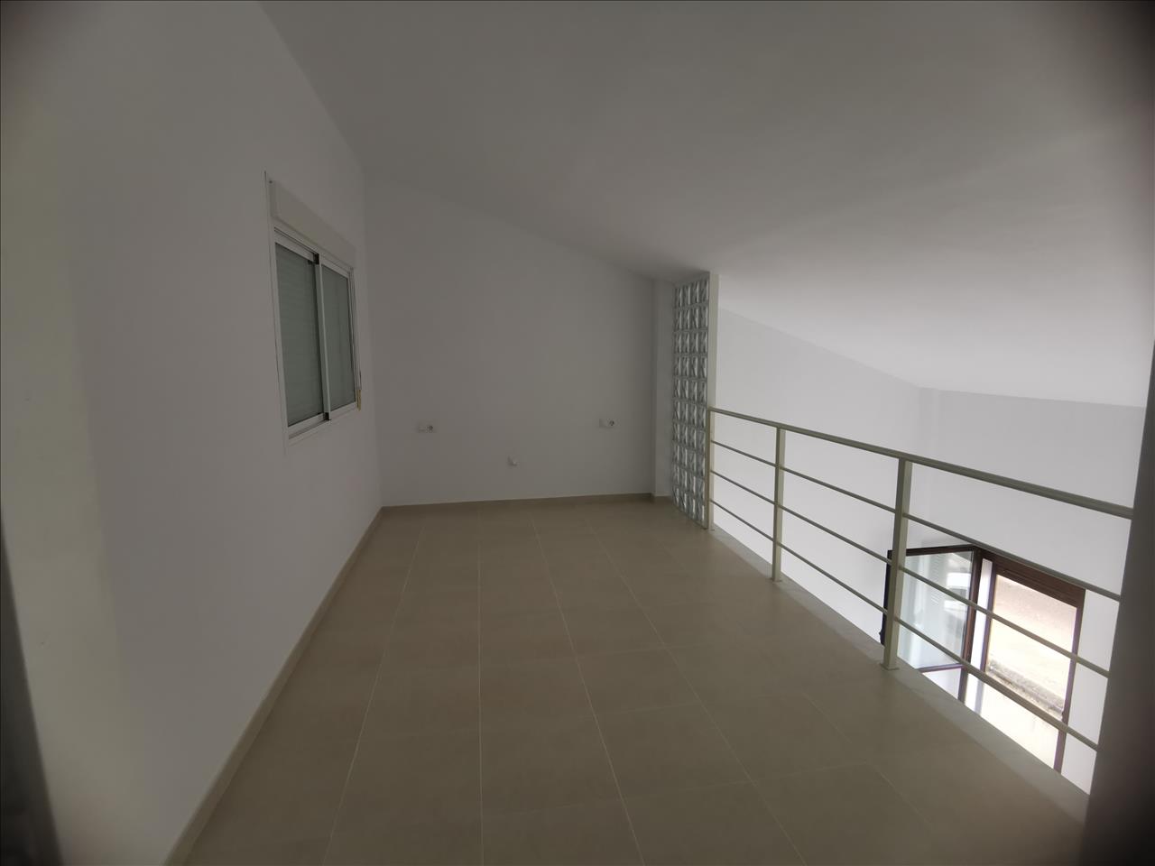 - Image 11