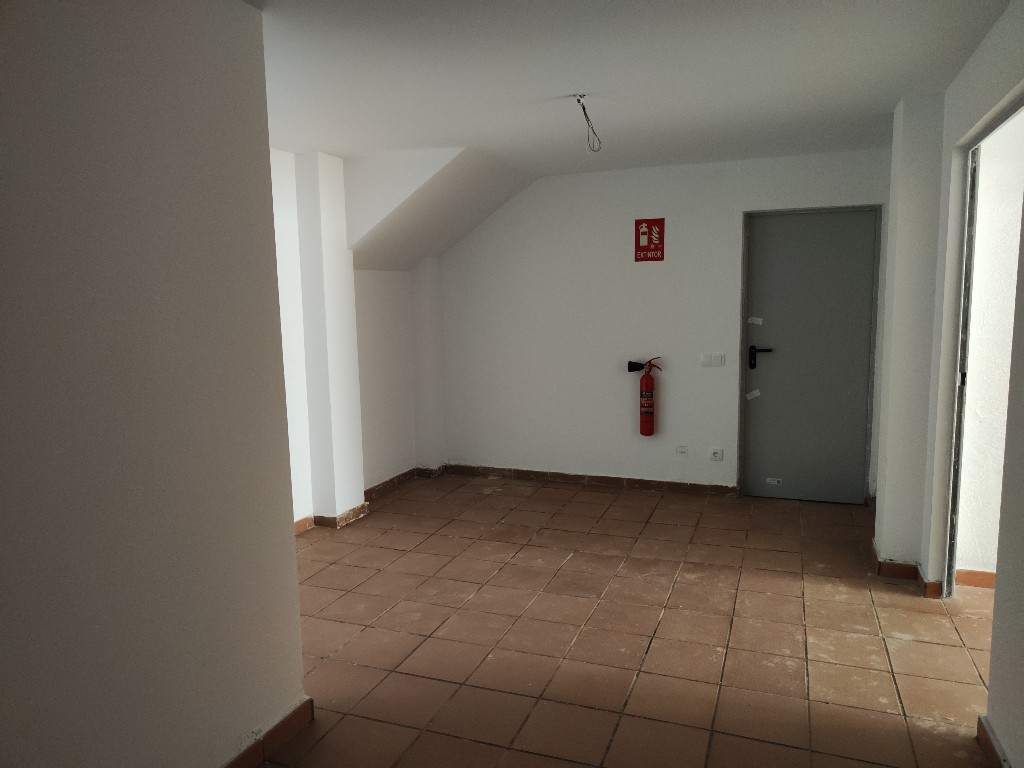 undefined - Image 31