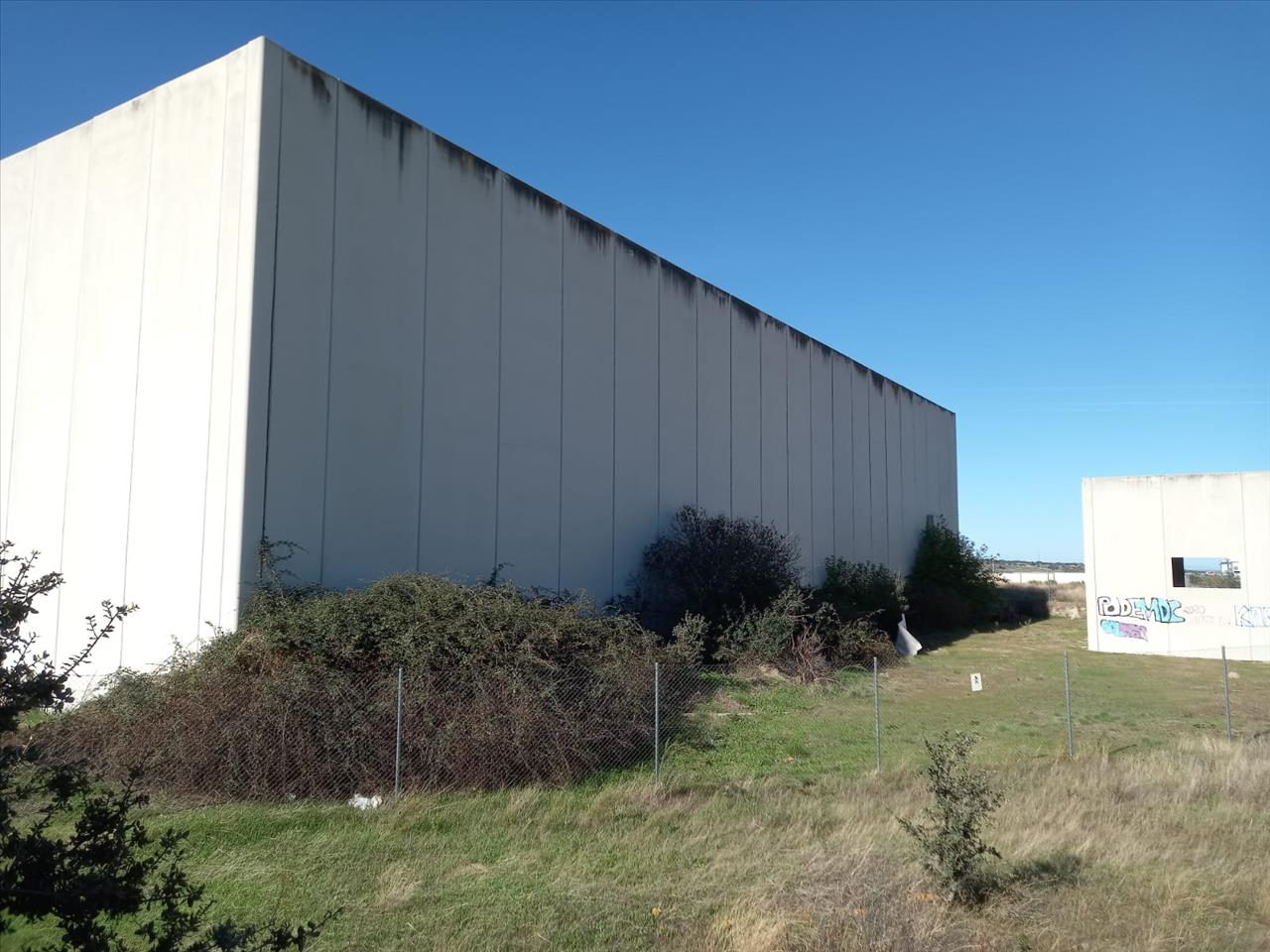 - Image 4