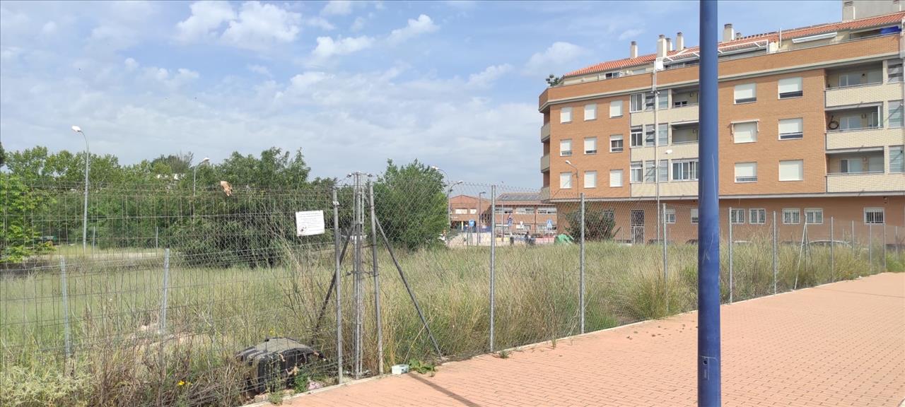 - Image 1